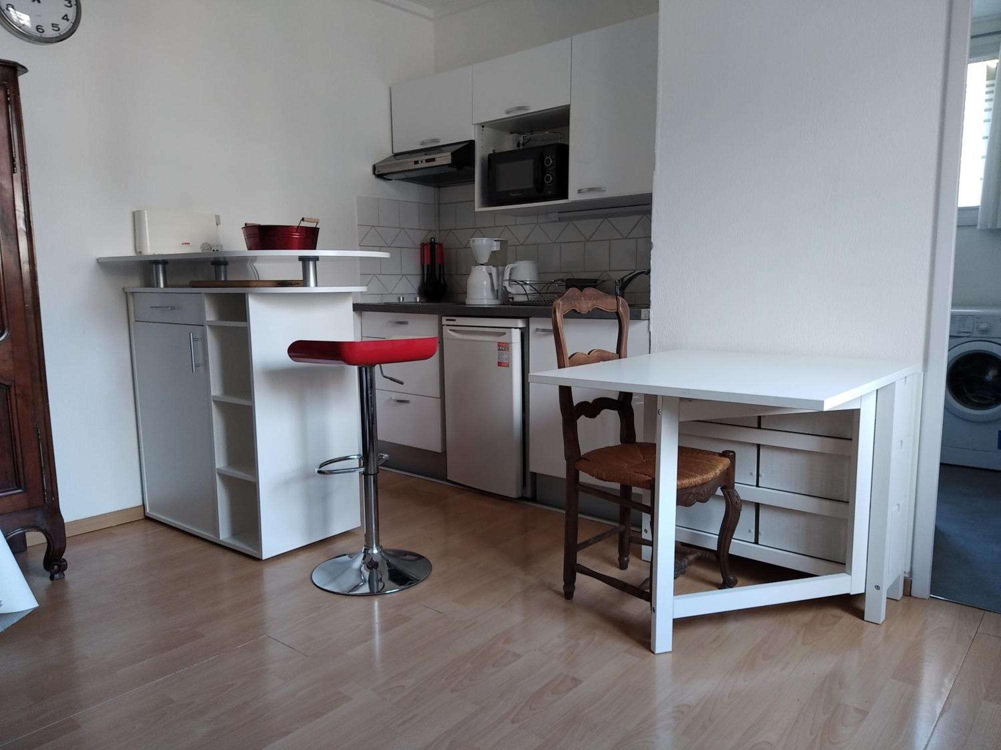 Studio 25 M2 Centre Uriage 생 마르탱 듀리아쥬 객실 사진